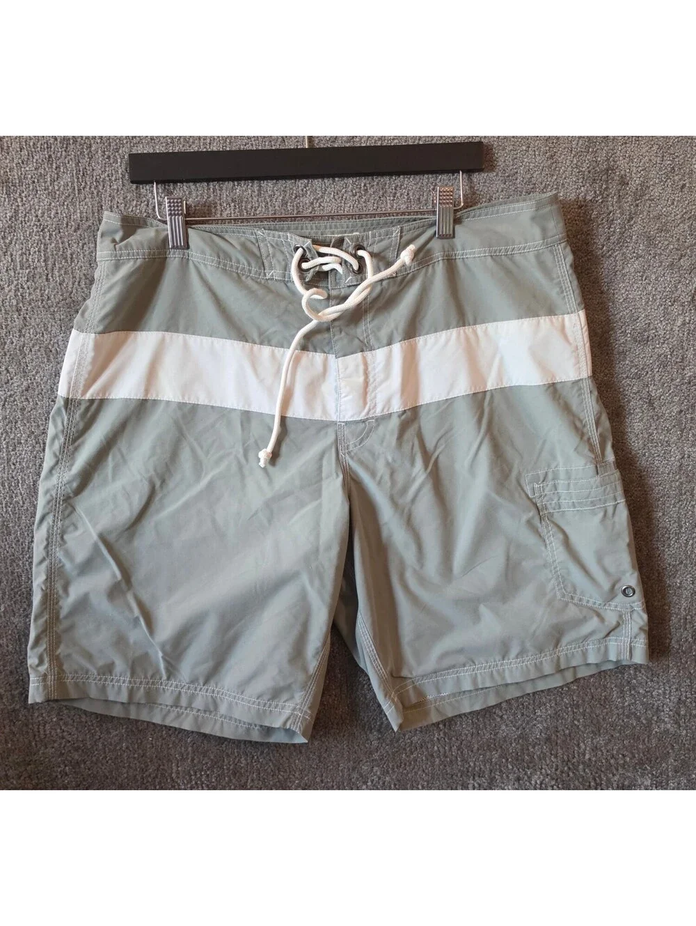 J.Crew Shorts Men Sz 35 Gray 